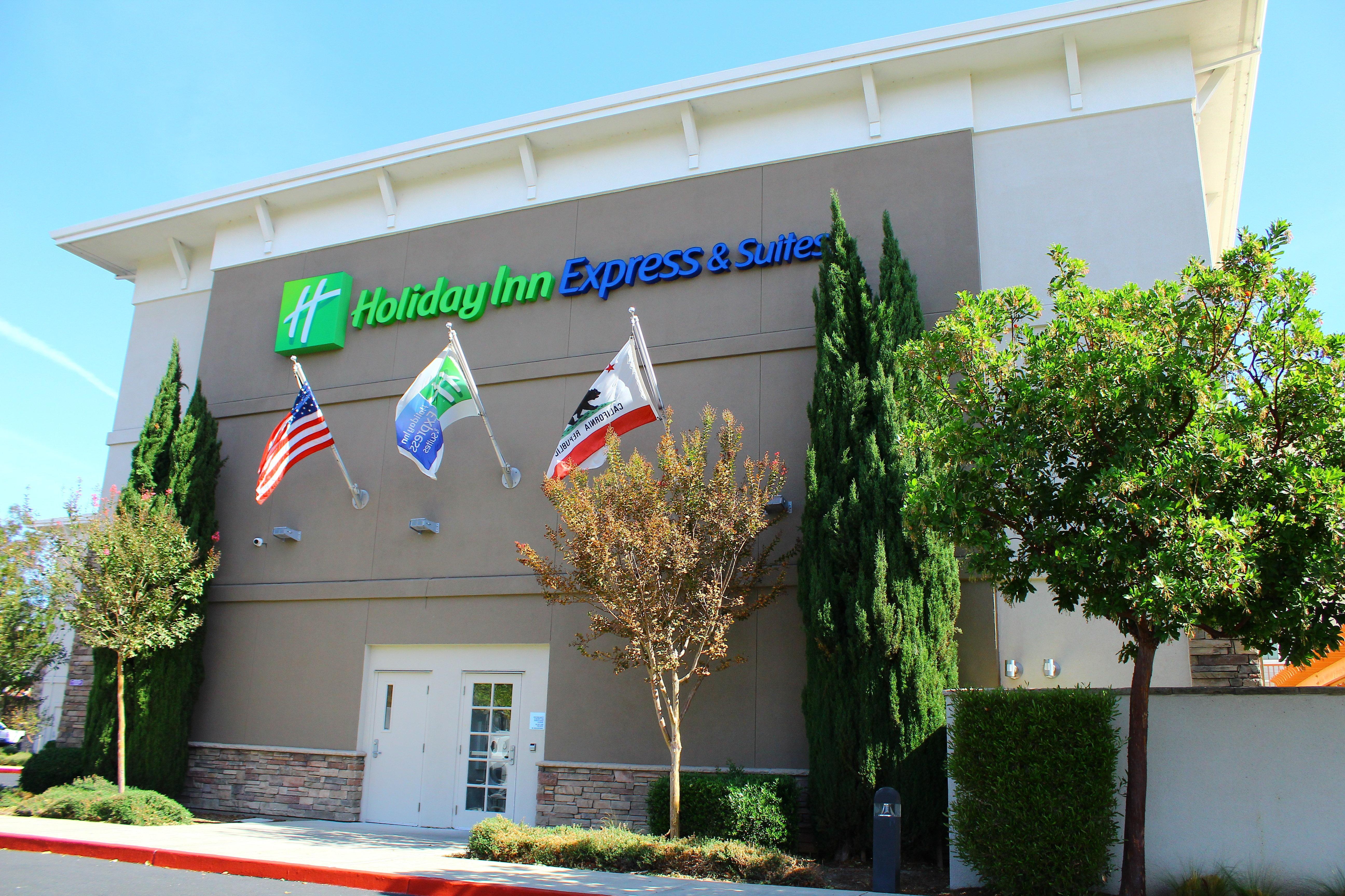 Holiday Inn Express Hotel & Suites Napa Valley-American Canyon By Ihg Buitenkant foto