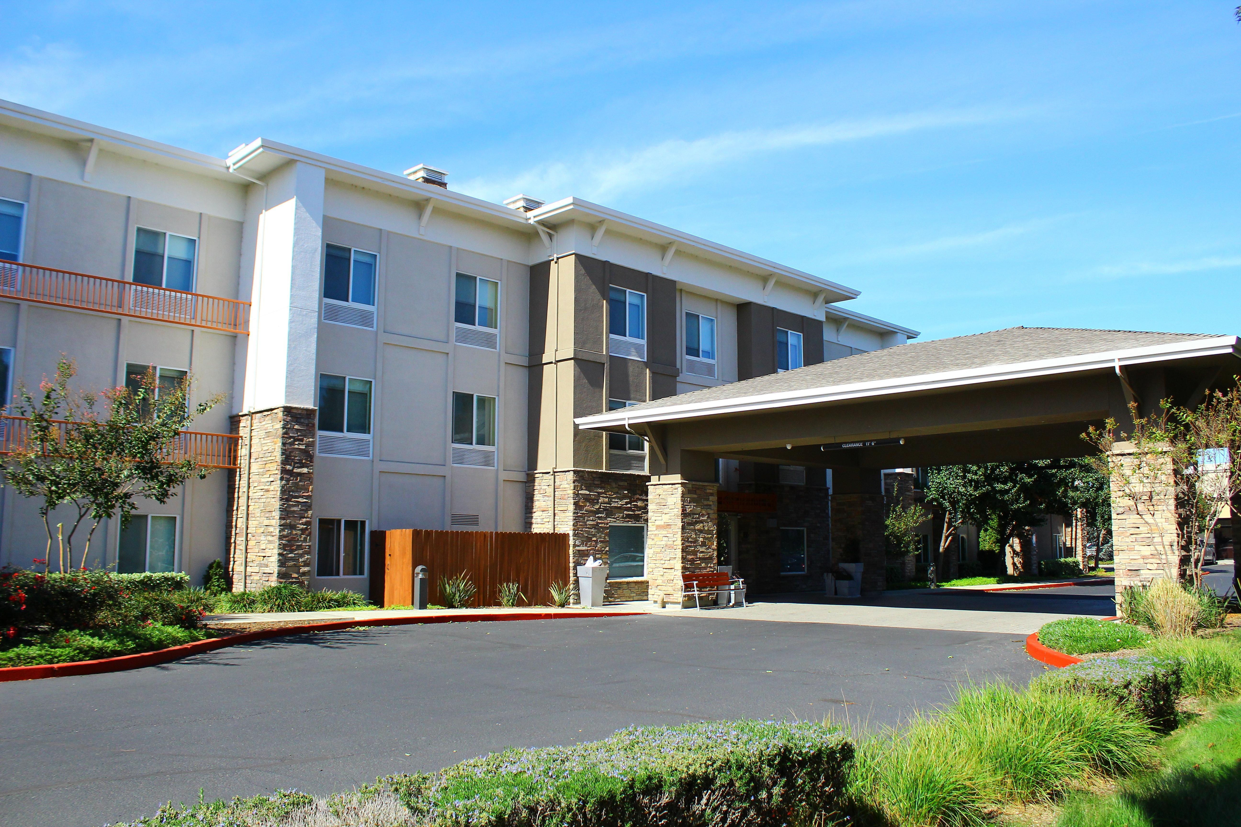 Holiday Inn Express Hotel & Suites Napa Valley-American Canyon By Ihg Buitenkant foto