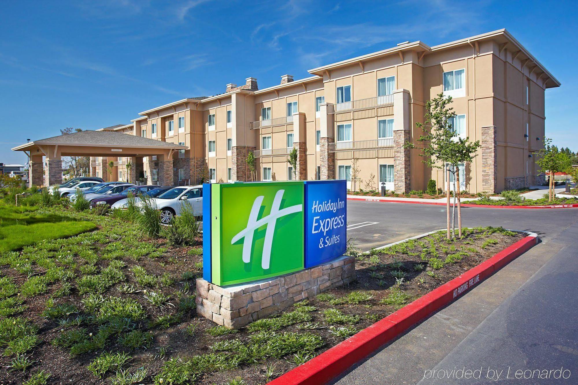 Holiday Inn Express Hotel & Suites Napa Valley-American Canyon By Ihg Buitenkant foto