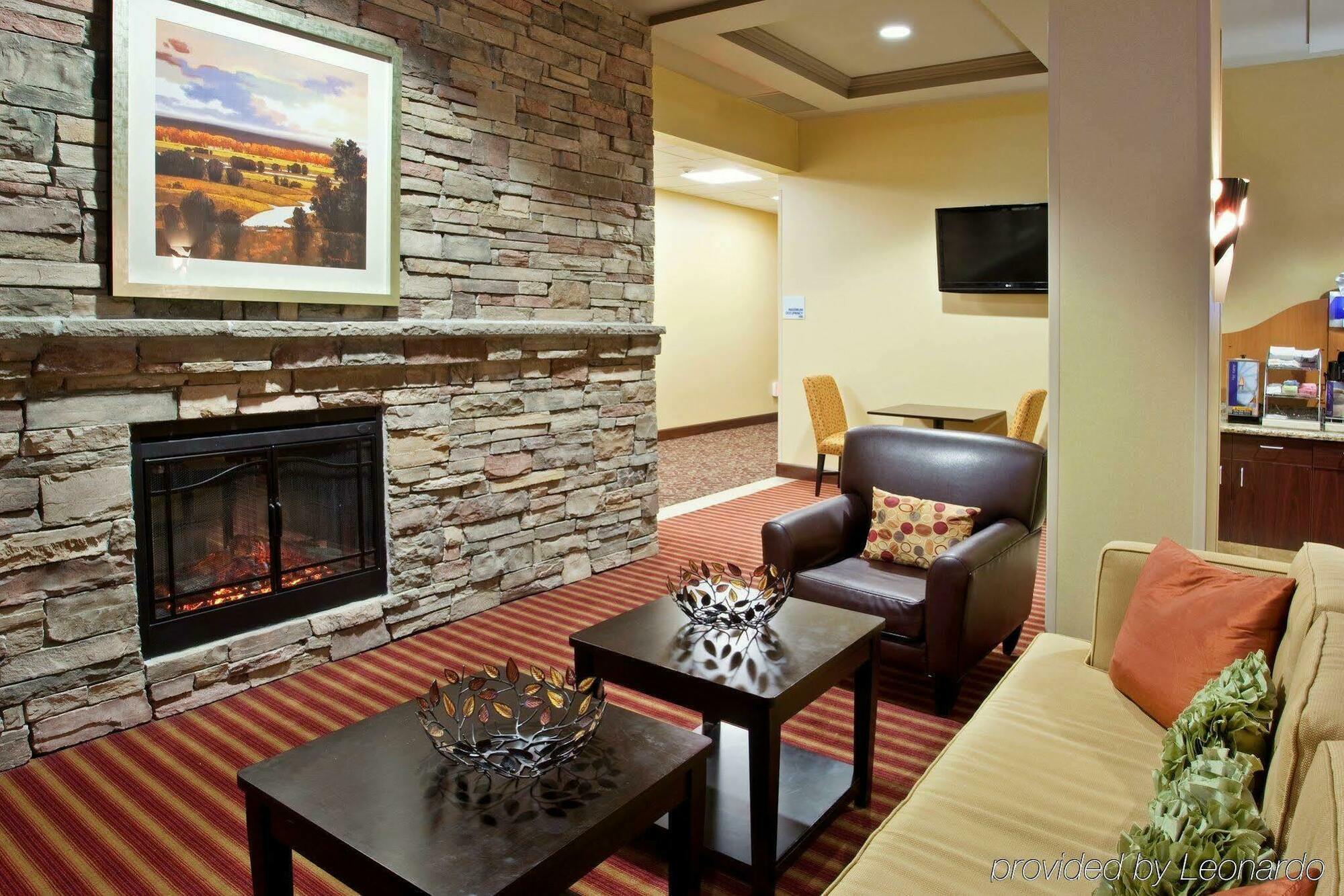 Holiday Inn Express Hotel & Suites Napa Valley-American Canyon By Ihg Buitenkant foto